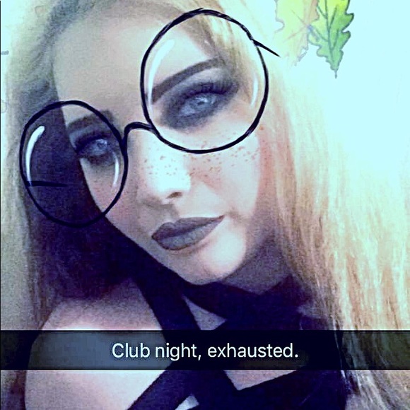 Meet your Posher, Lily - Picture 7 of 8